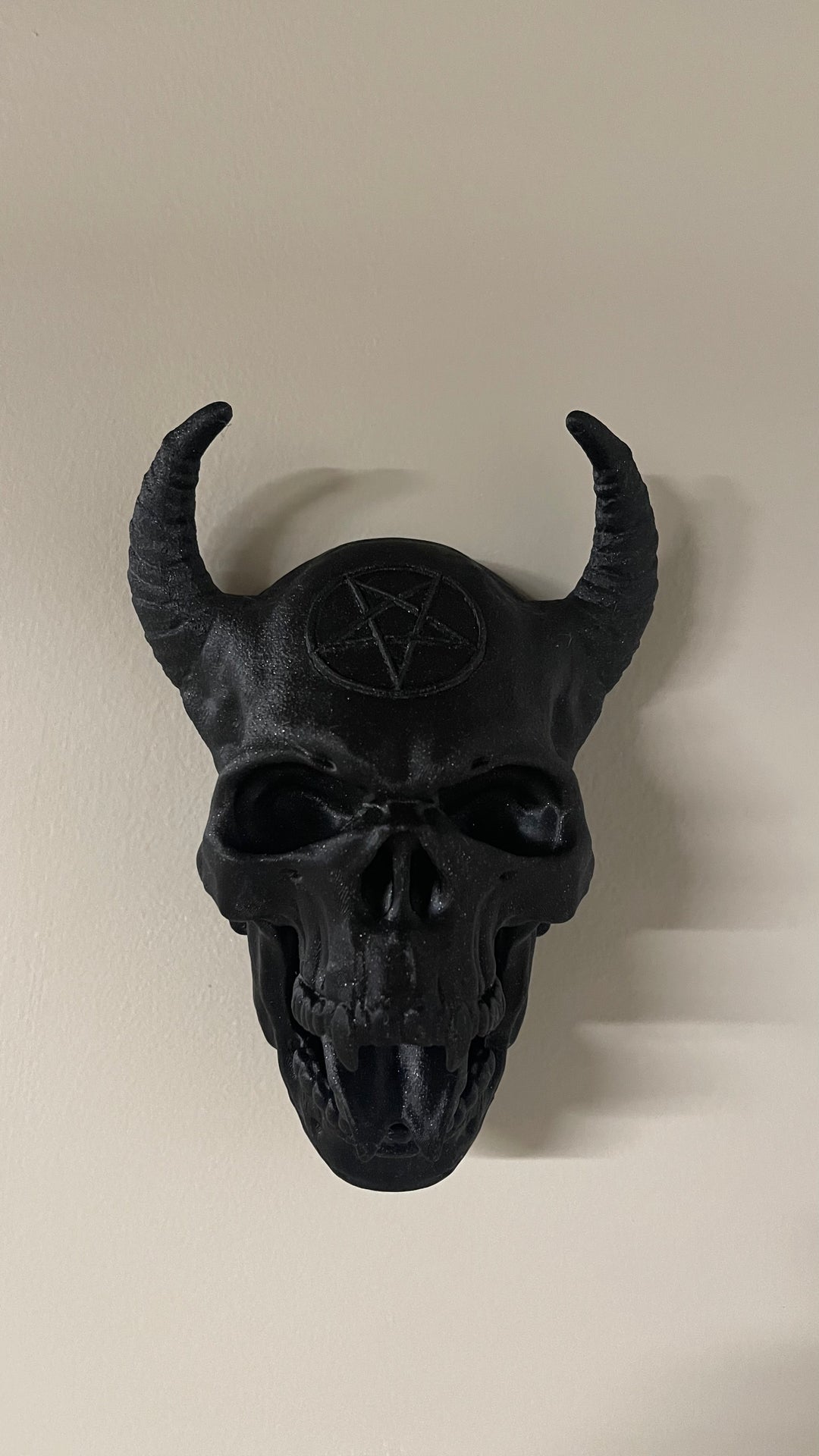 Diablo Demon Skull Wall Hang Prop - Gothic Home Decor Wall Display Piece