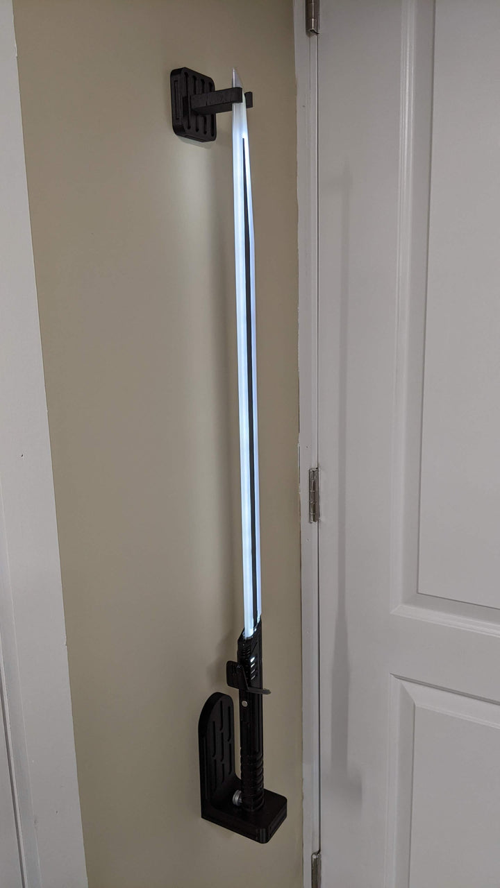 DarkSaber Wallmount